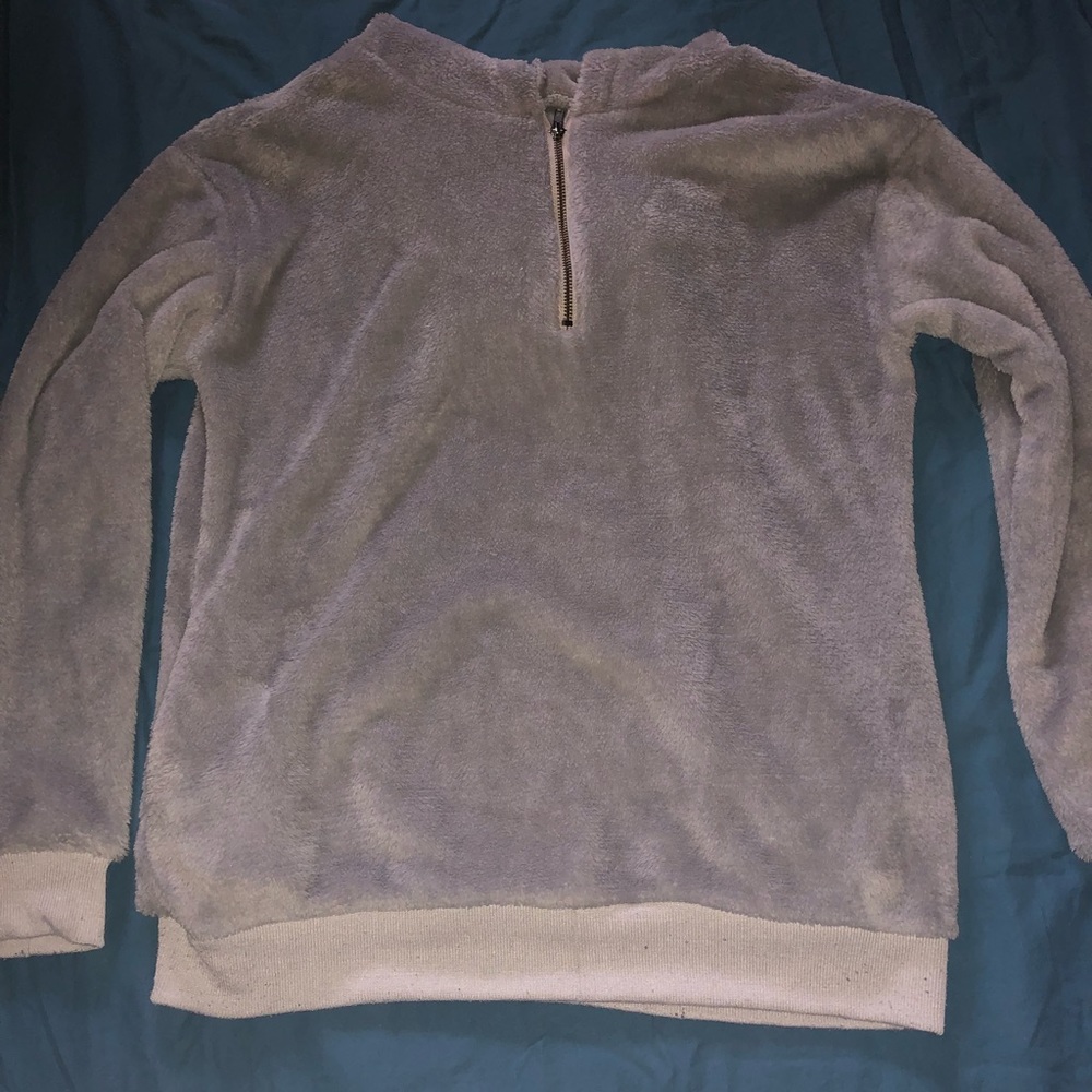 Gray Fluffy and Soft Quarter Zip Hoodie (NEW)
